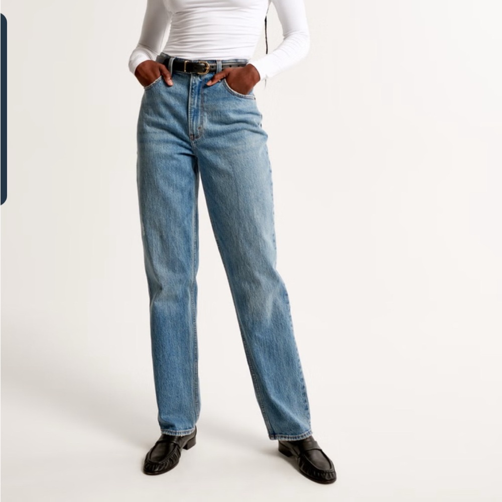 Abercrombie Ultra High Rise 90s Straight Jeans Size 27 (4) Short